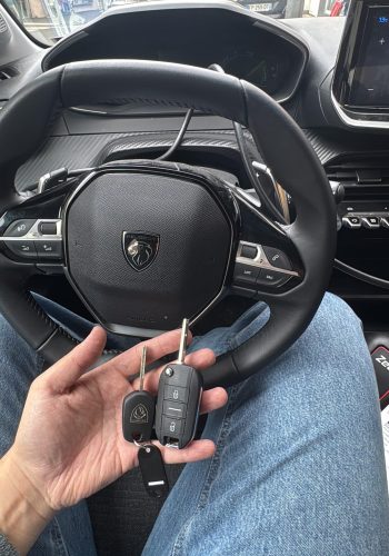 Création de clés, badges, télécommandes